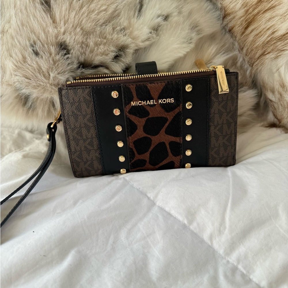 Michael Kors Cowhide Jet Set Wristlet Wallet